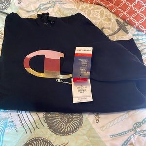 NWT power blend hoodie